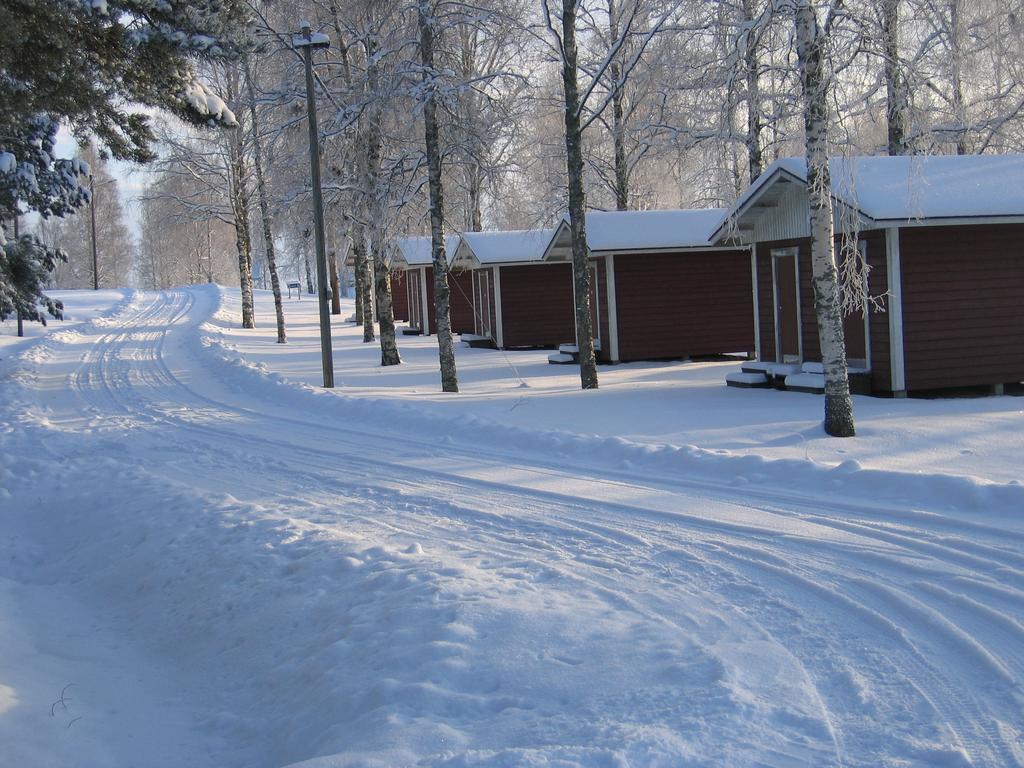 ホテルHaapasaaren Lomakyla Ruovesi エクステリア 写真
