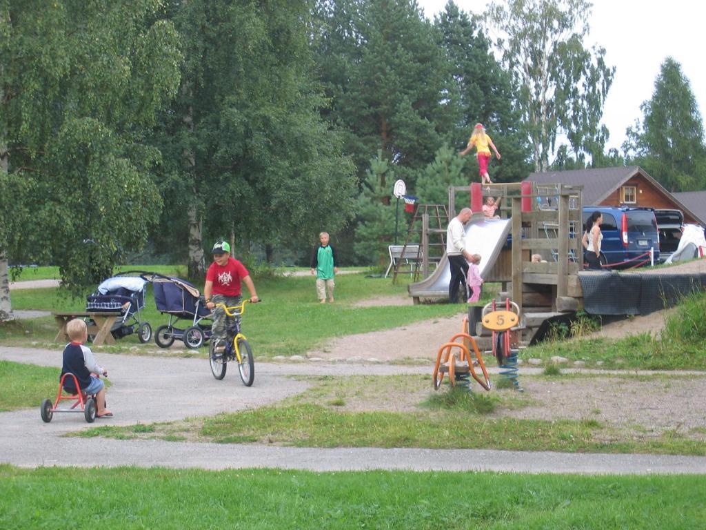 ホテルHaapasaaren Lomakyla Ruovesi エクステリア 写真