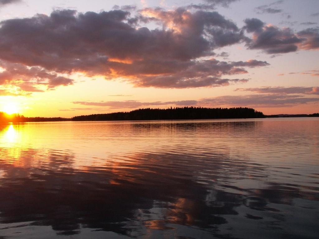 ホテルHaapasaaren Lomakyla Ruovesi エクステリア 写真